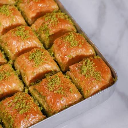 Hakkan Kaya - Yılbaşı tatlıları - Başakşehir